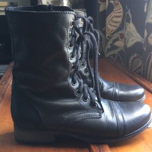 Steve Madden Troopa Boots